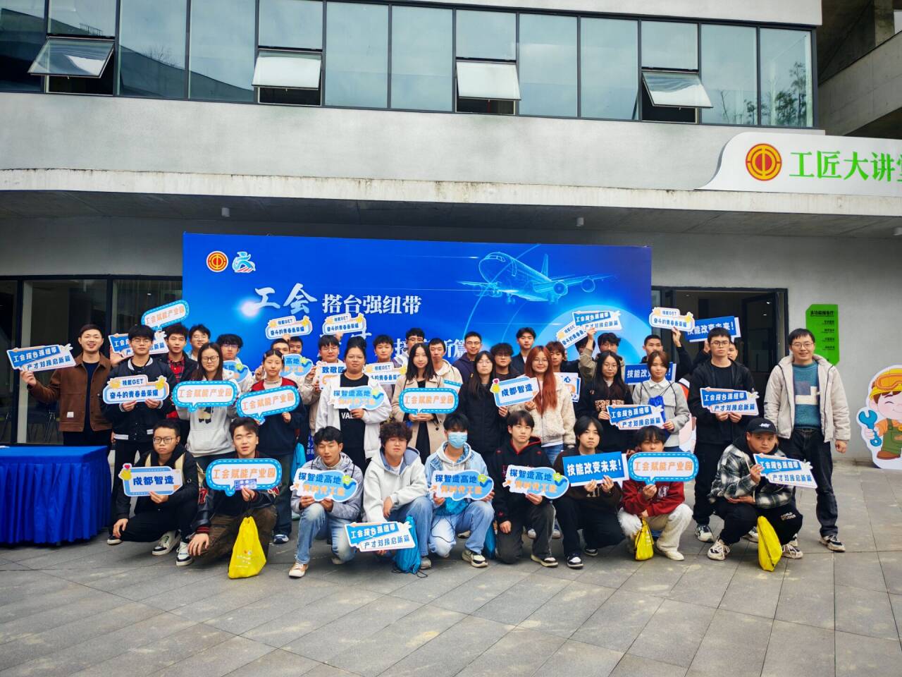 91298CC68DB7310F07FF824AA75E8843.jpg 91298CC68DB7310F07FF824AA75E8843.jpg